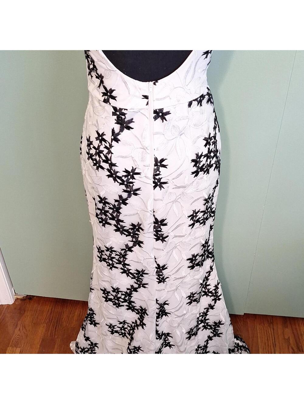 My Michelle Black And White Long Cocktail Dress Size 5 - Picture 6 of 9